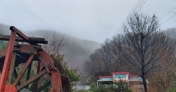 용담리70번지 이미지