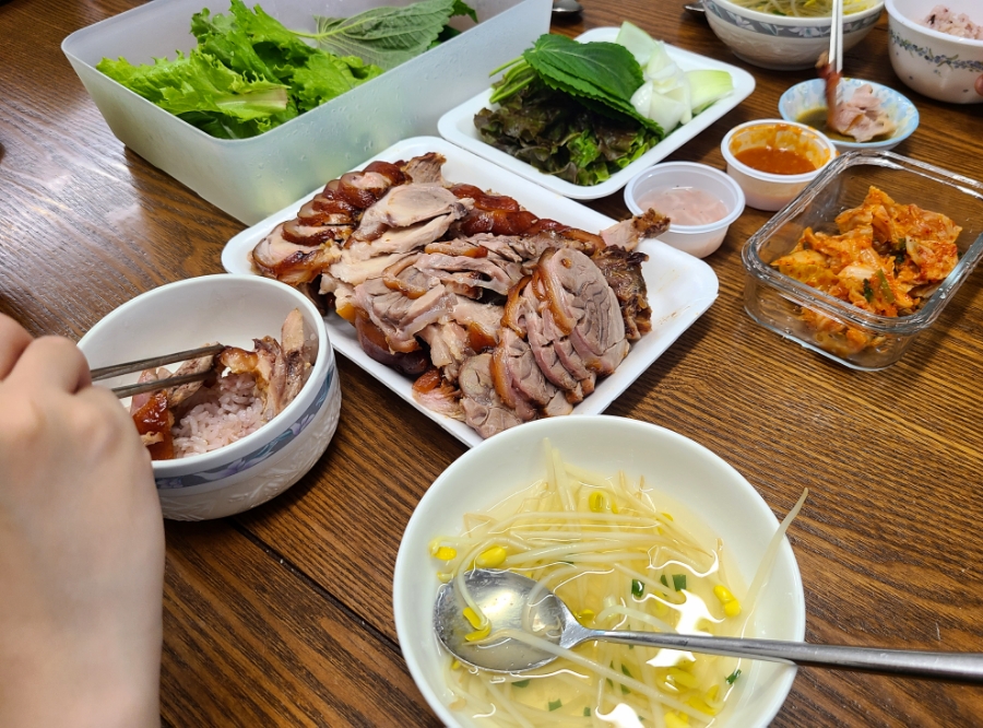 칠자족발 이미지