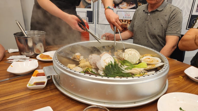숙이네조개전골 이미지