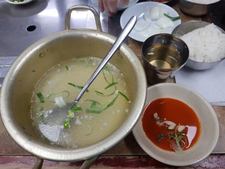 사랑방손칼국수 이미지