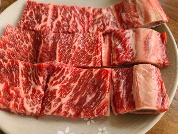 강변숯불갈비 이미지