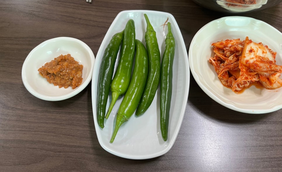 부뚜막초계국수 이미지
