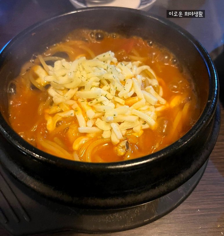 킨테하우스 이미지