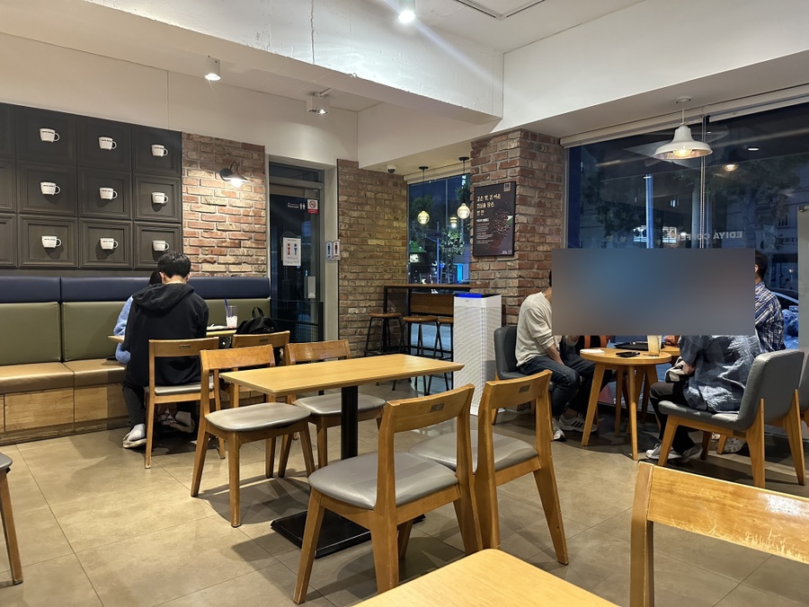 이디야연남동점 이미지