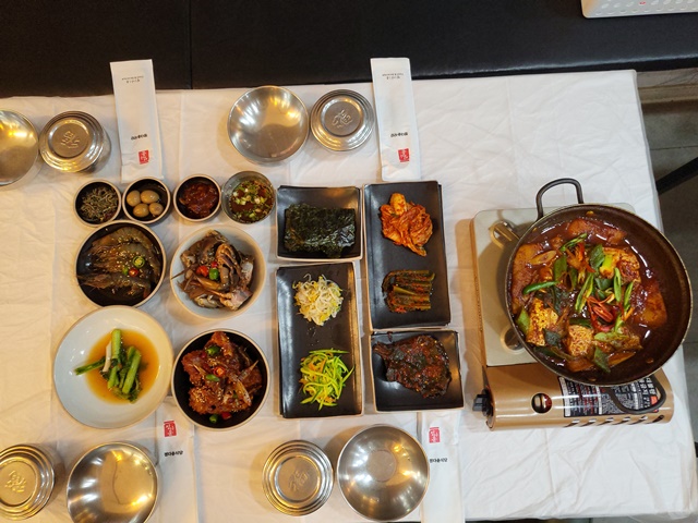 정다운식당 이미지