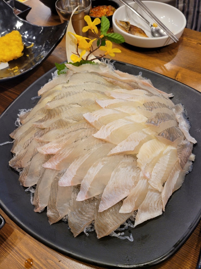 군산항회센타 이미지