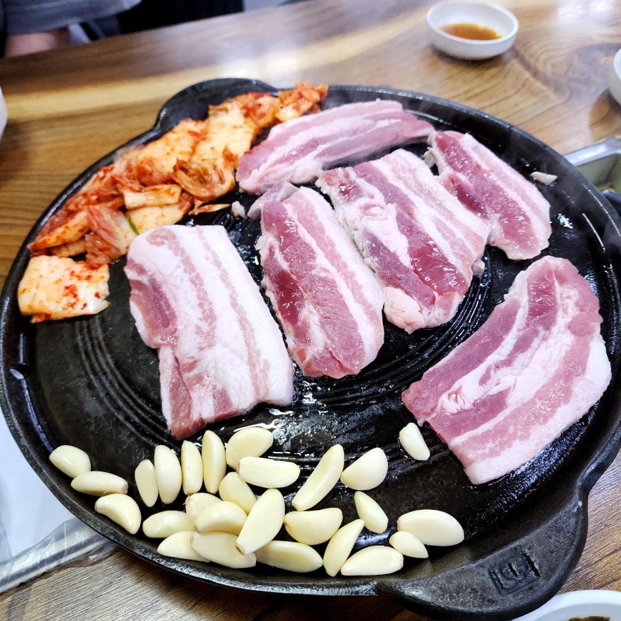 장터삼겹살 이미지