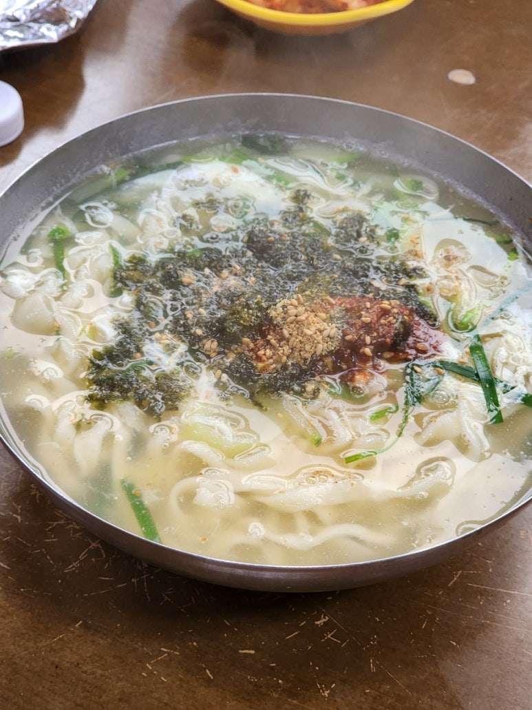 원산밀면 이미지