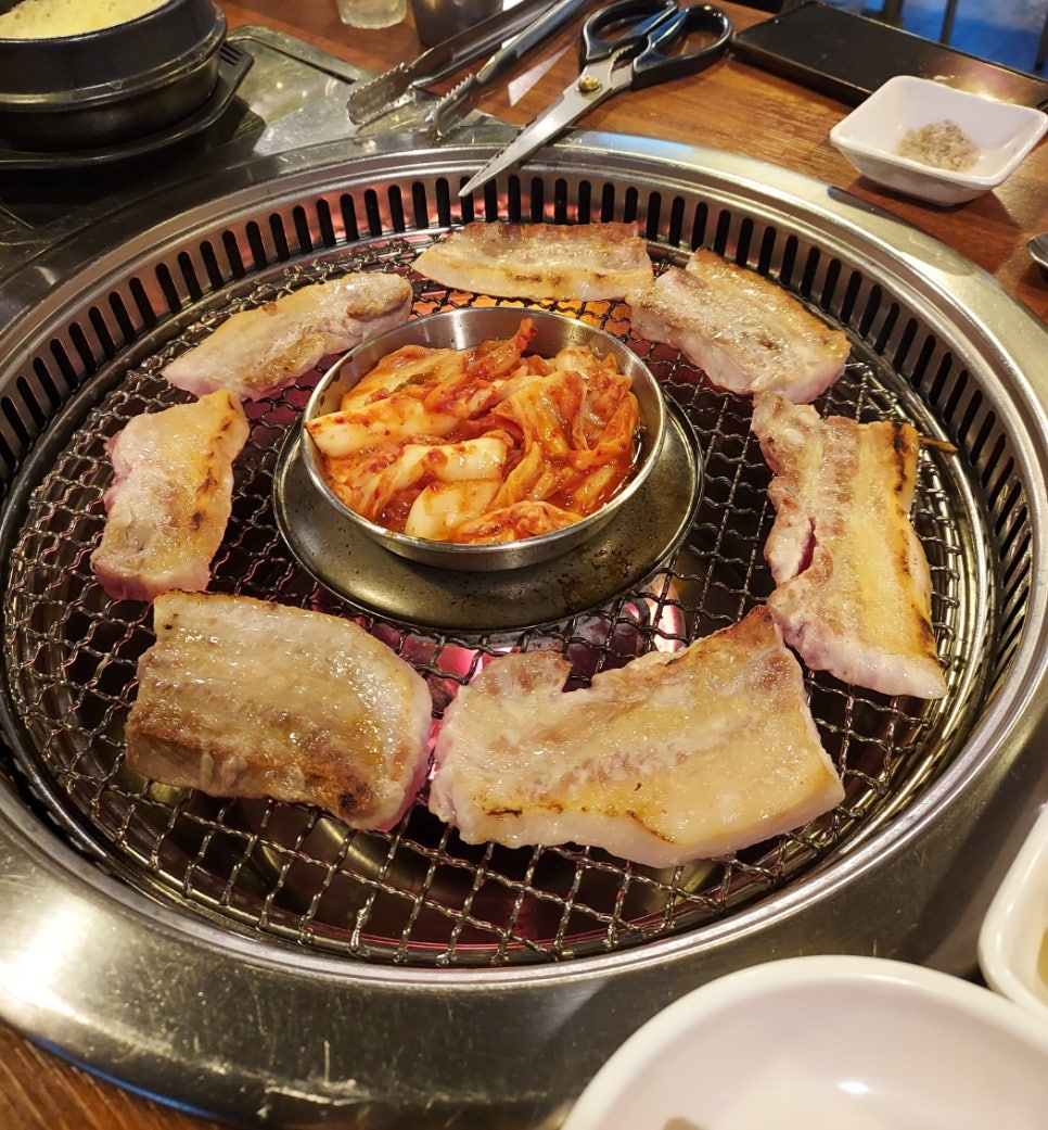 꼬꼬씨 참숯불닭갈비 이미지