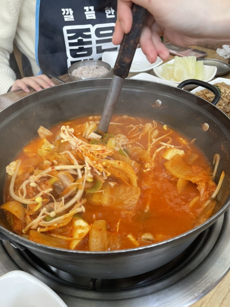 얼큰이찌개마을 이미지