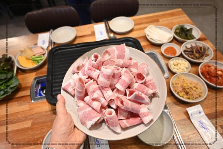올라와 대패삼겹 이미지