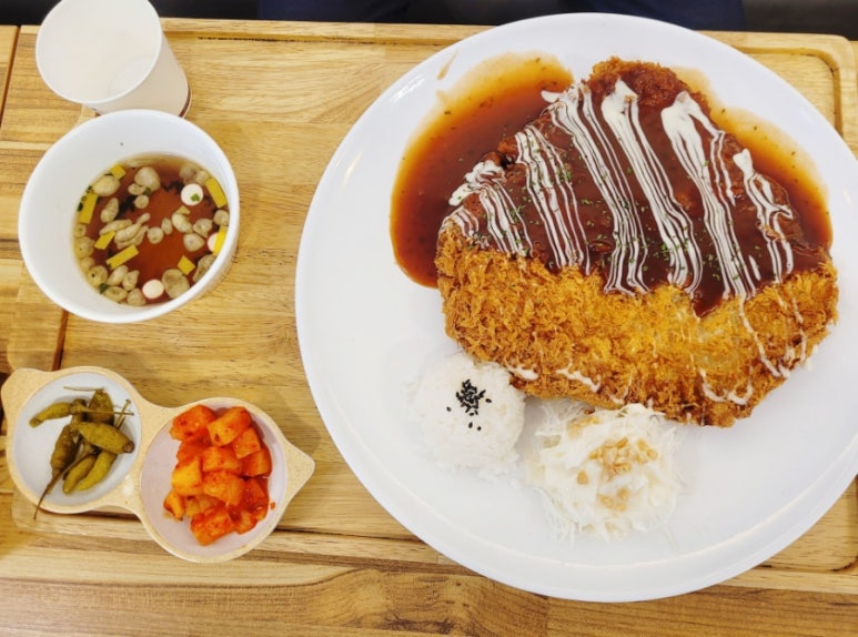 숑숑돈까스파주탄현점 이미지