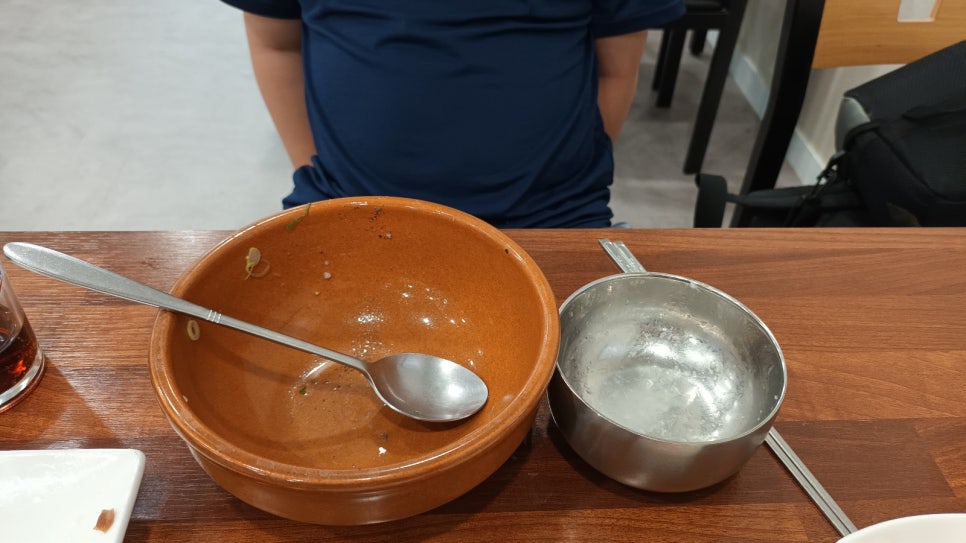 명족발진칼국수 이미지