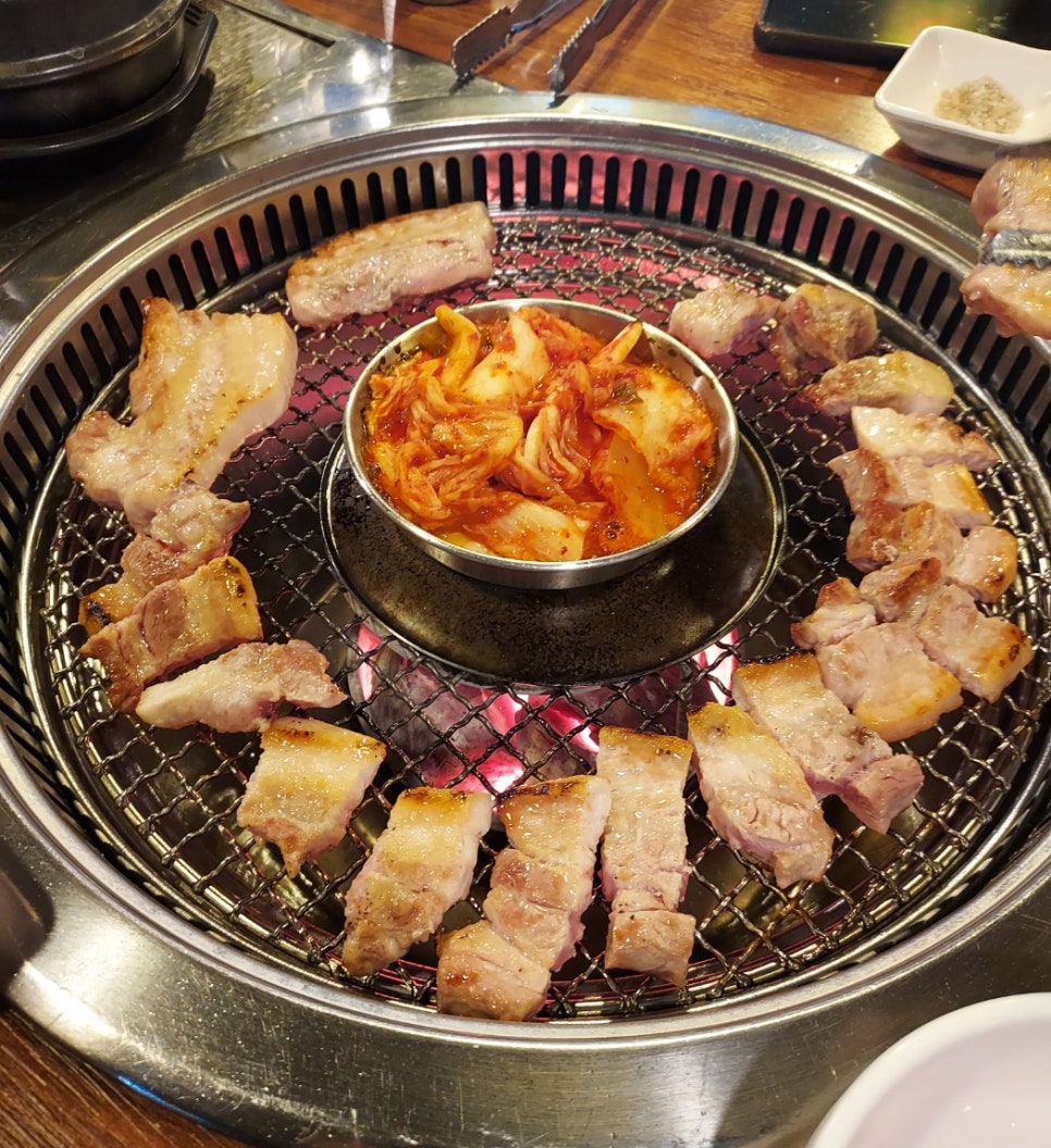 꼬꼬씨 참숯불닭갈비 이미지