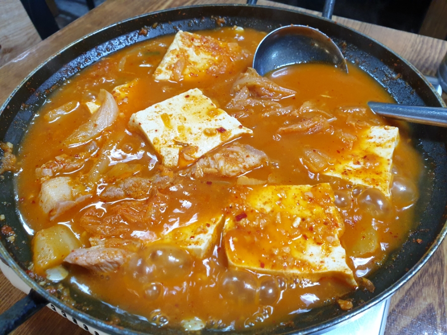 매운통돼지볶음 이미지
