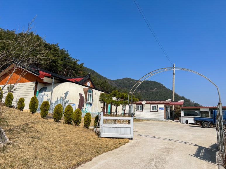 폭포수펜션 이미지