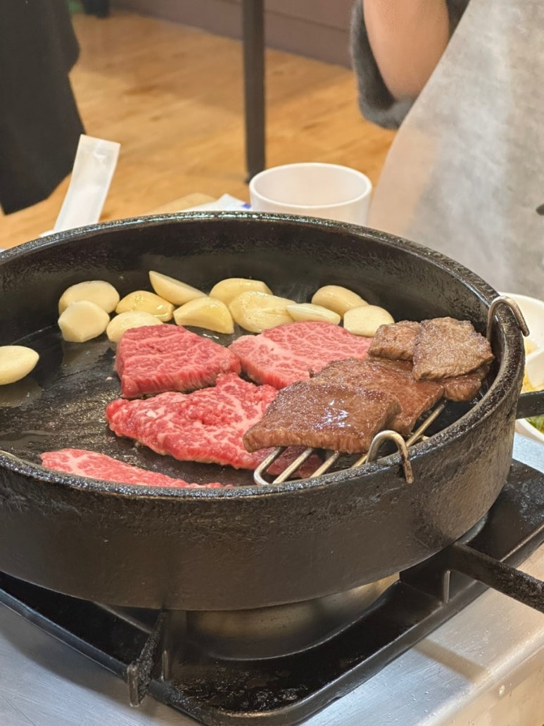 마장동고깃집 이미지