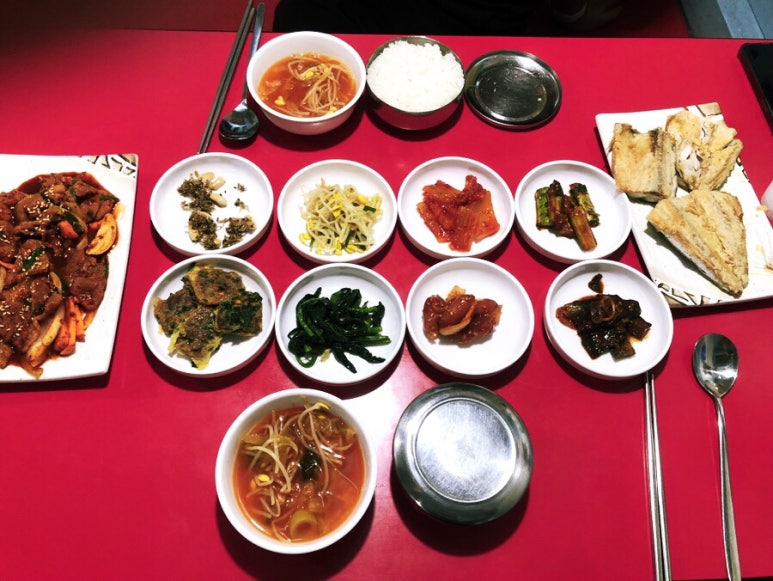 세자매밥집과밥 이미지