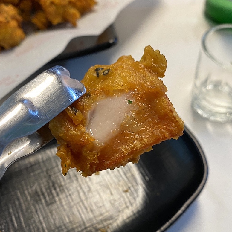 다가치깨통닭 이미지