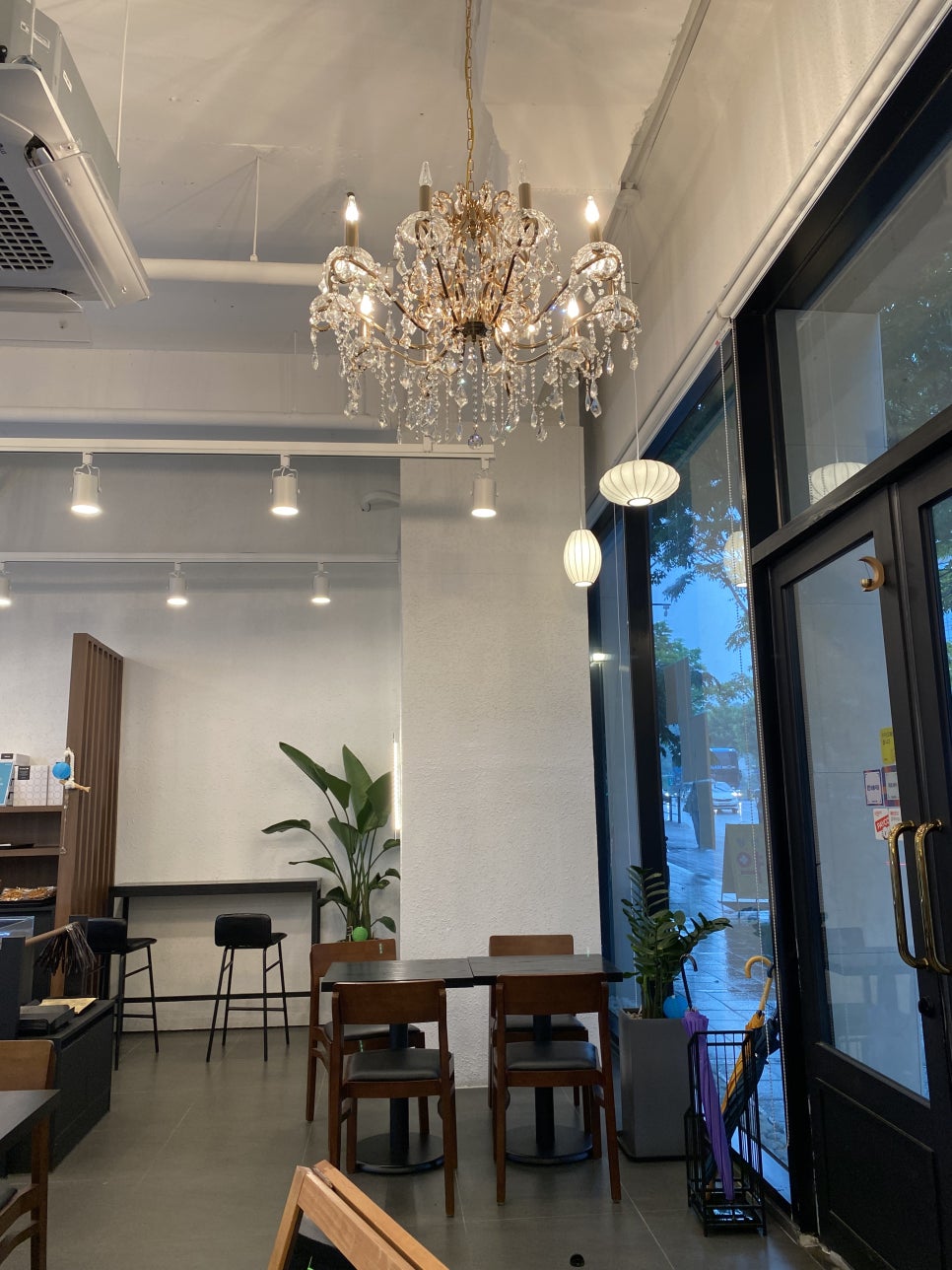 피트 앤 브레드 양재점 이미지