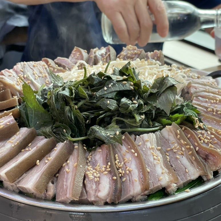 설악흑염소 이미지