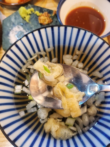 카츠러브우동 이미지