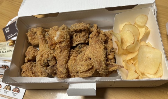 바른치킨춘천석사점 이미지