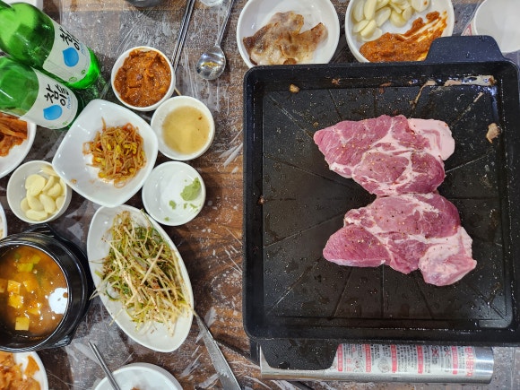 황금대패삽겹살 이미지