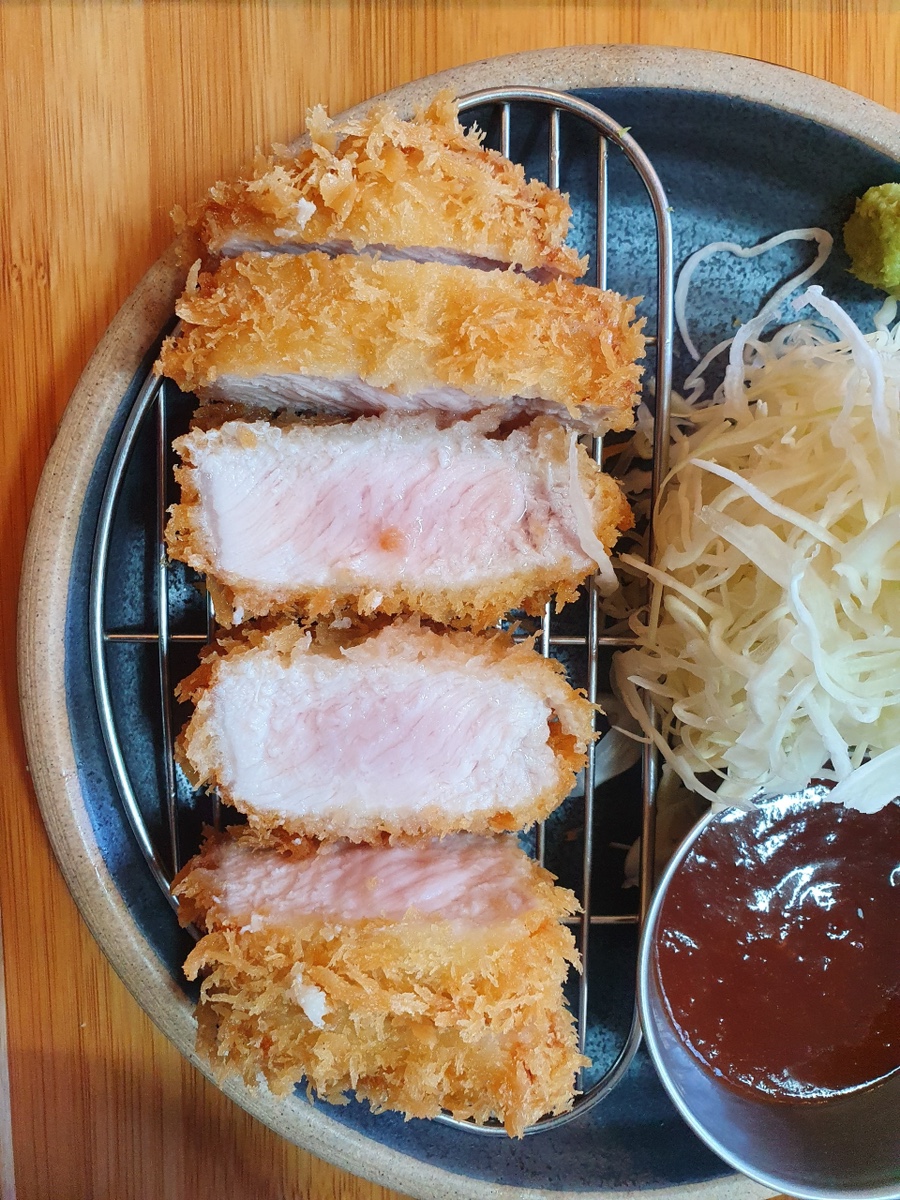 엄지돈까스 이미지