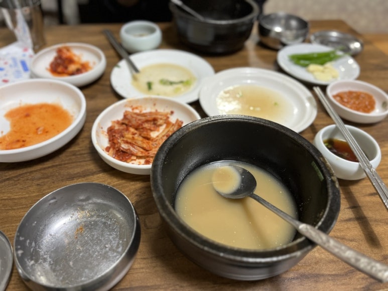 일품곰탕 이미지