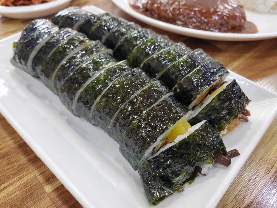 김밥친구분식 이미지