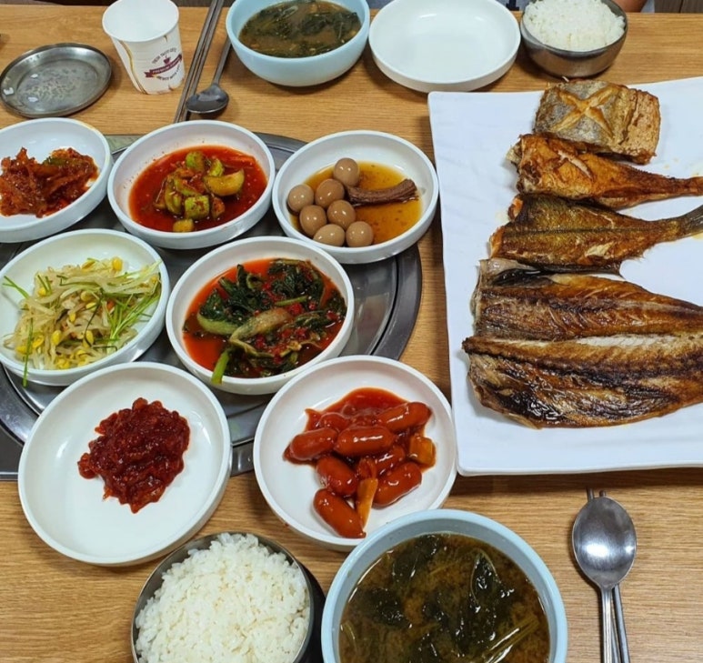 쌍둥이식당 이미지