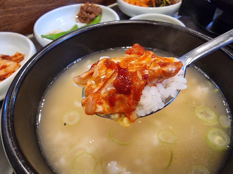 수육이랑 밥이랑 이미지
