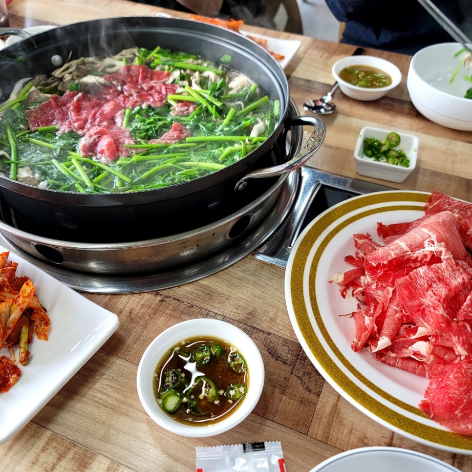 큰언니네칼국수 이미지