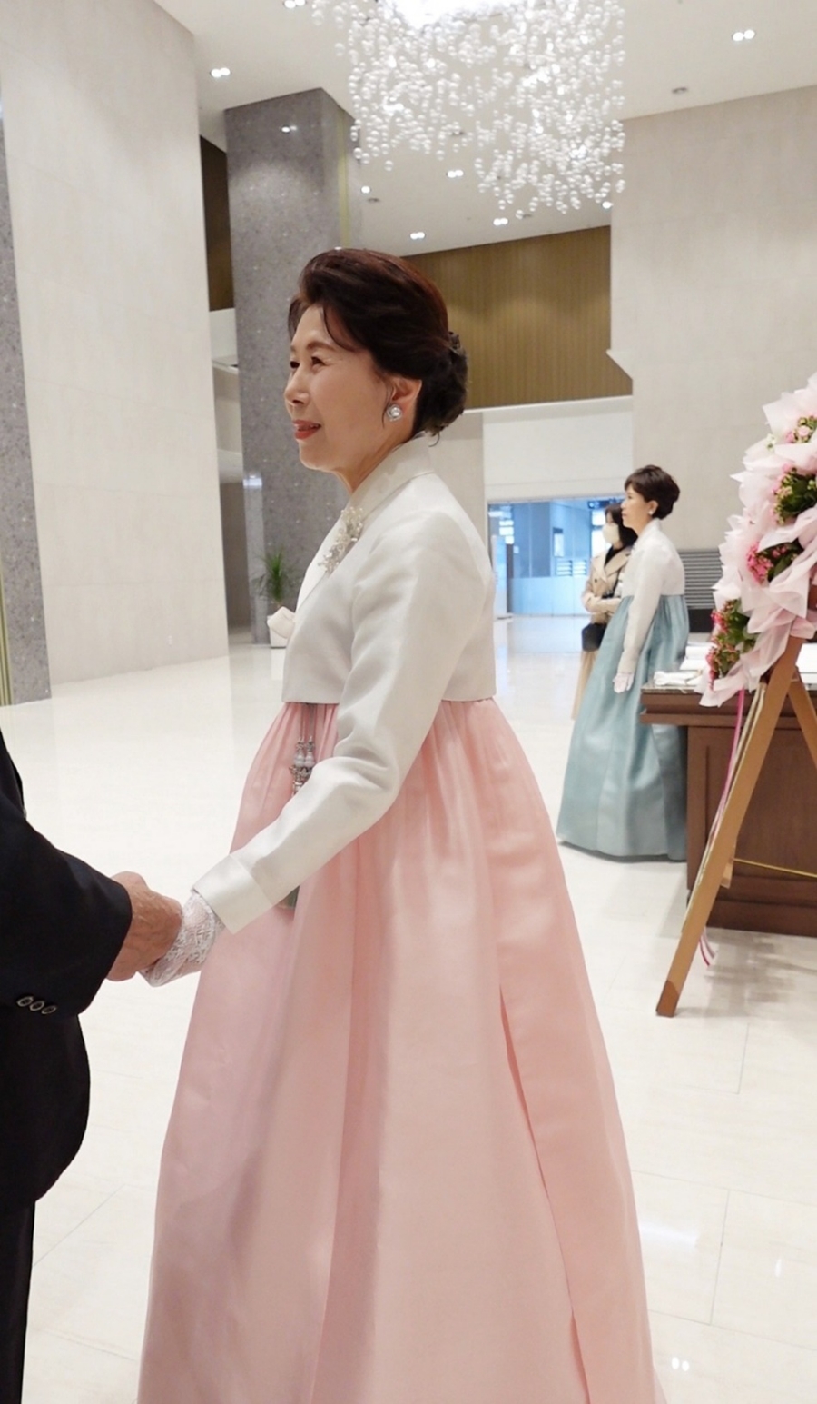 테힐라한복대여맞춤 이미지