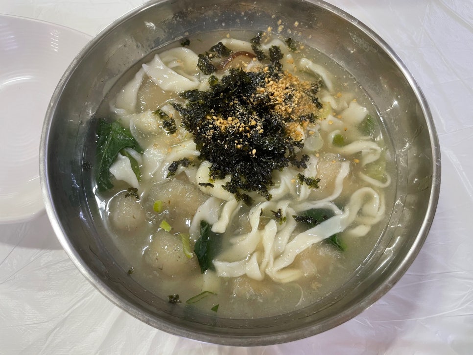 감자바우칼국수 이미지