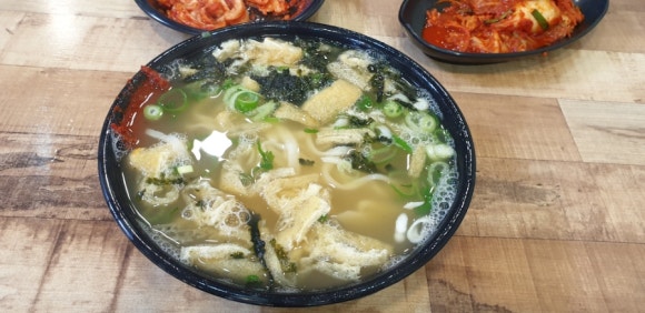 금촌칼국수 이미지