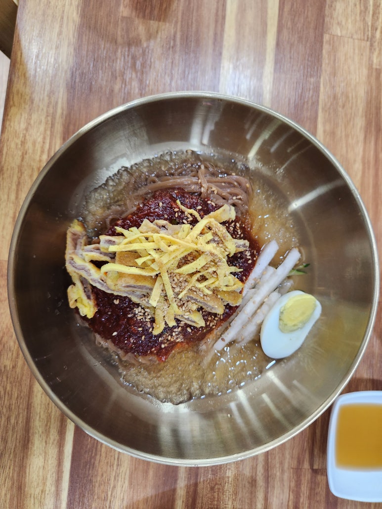 그래칡밀면 이미지
