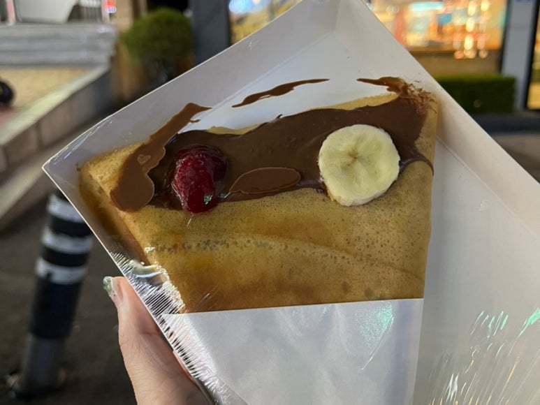 크레페니아 이미지
