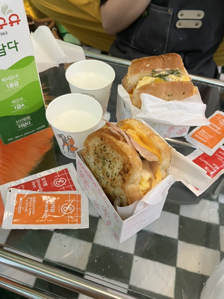 에그드랍 수영점 이미지
