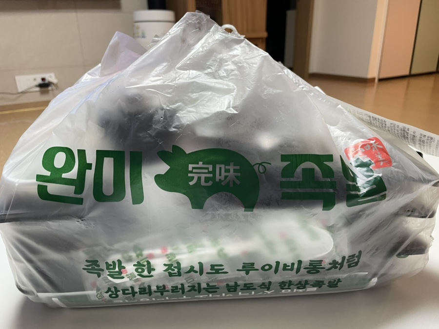 완미족발 거제고현점 이미지