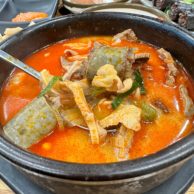더진한장인국밥 이미지