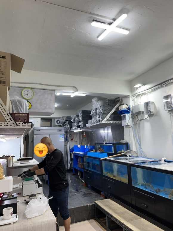 빡빡이수산 이미지