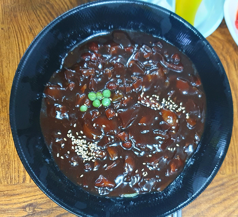 흥용각 이미지
