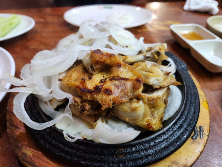 씨에프숯불바베큐치킨 이미지