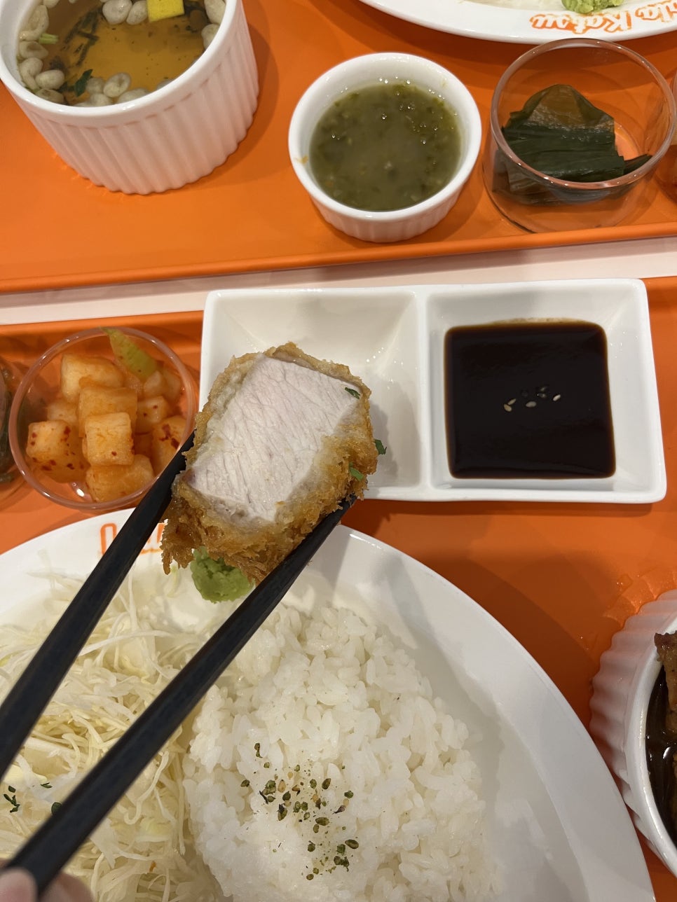 라라돈까스 이미지