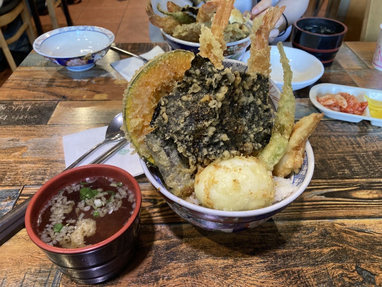 금봉텐동 이미지
