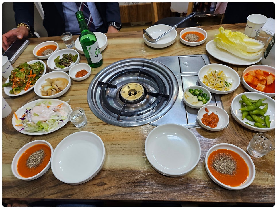 냉천골흑염소 이미지