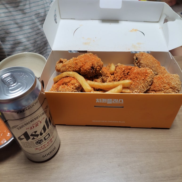 치킨플러스광주 이미지