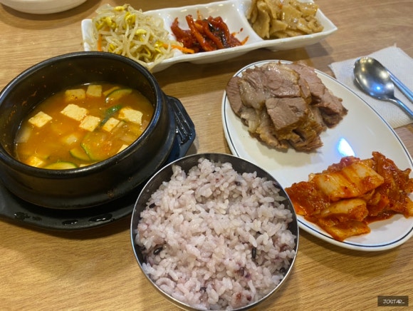 항아리 된장족발 이미지